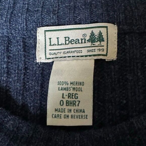 LL Bean Mens 100% Lambs Wool Ribbed Navy Blue Elbow Patch Crewneck Sweater Sz L - Picture 2 of 6